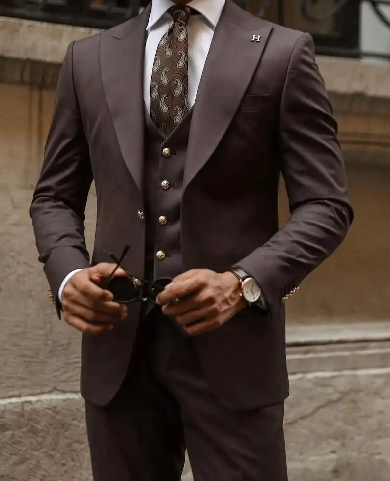 Slim Fit Chocolate Brown Three Piece Men’s Suit with Peak Lapels